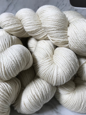 Yarn, Heavy Worsted White